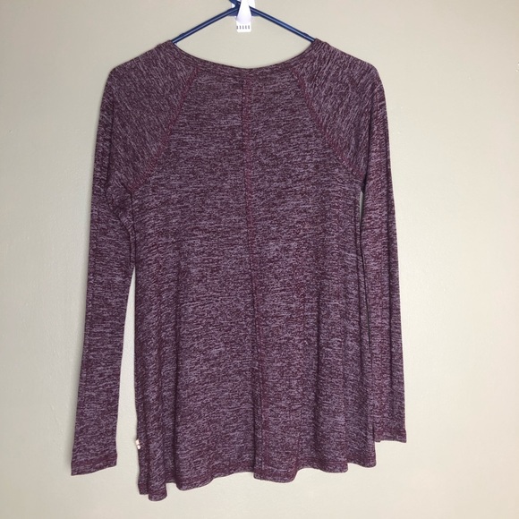 Holister maroon long sleeve shirt size small - Picture 2 of 3